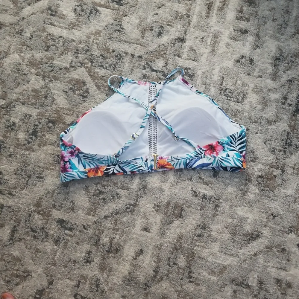 Time and tru bikini top